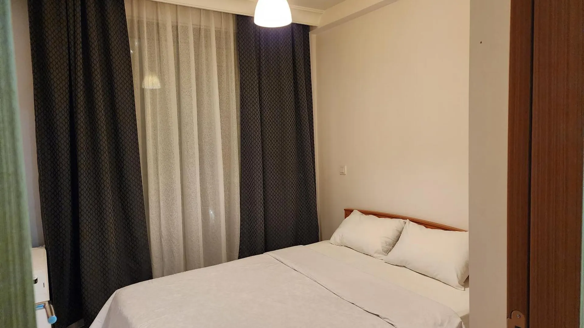 Taksim Square Perfect Family Residence With Pool Stambuł Apartament